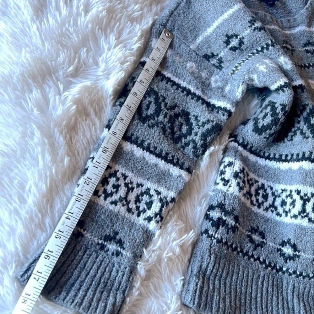 American Eagle Nordic Crew Neck Pullover Sweater - Picture 9 of 11